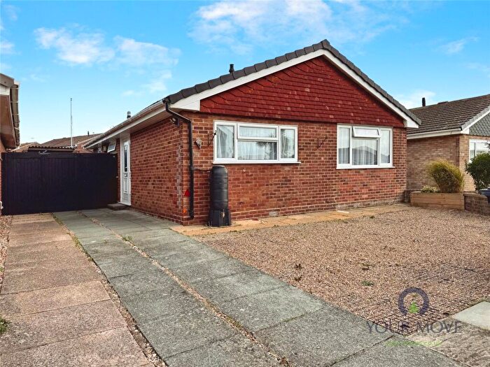 2 Bedroom Bungalow For Sale In Raleigh Close, Eastbourne, East Sussex, BN23