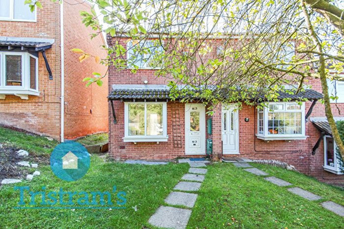 2 Bedroom Semi-detached House To Rent In Mickleborough Avenue, Nottingham, NG3