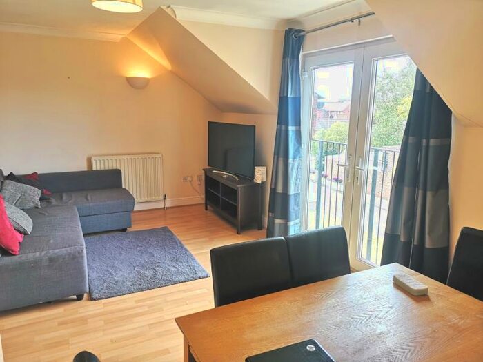 2 Bedroom Apartment To Rent In Regal Court, Beverley, HU17