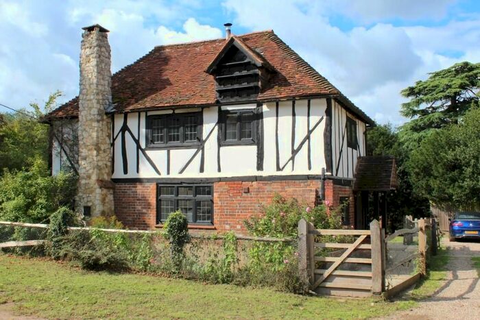 3 Bedroom Detached House To Rent In Wonersh Common, Wonersh, Guildford, GU5