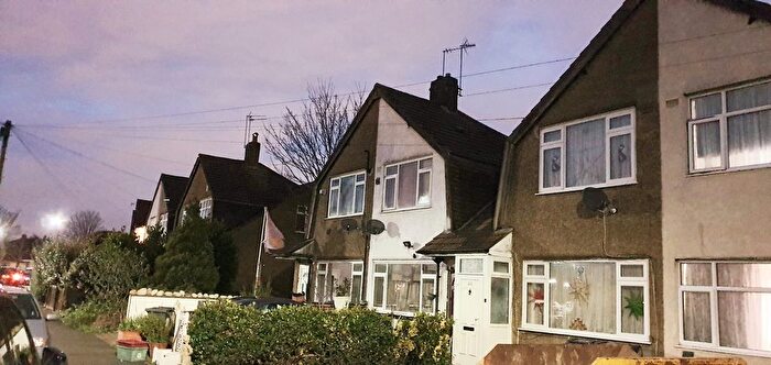 2 Bedroom Semi-Detached House To Rent In East Road, Feltham, TW14