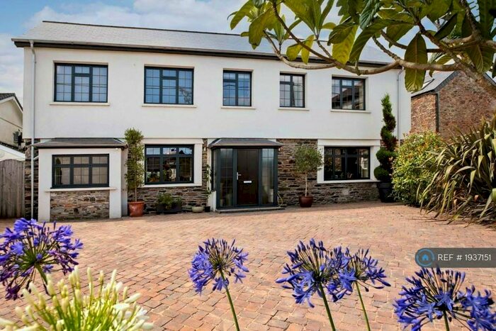 4 Bedroom Detached House To Rent In Harrowbarrow, Callington, PL17