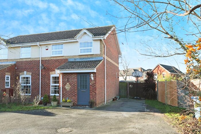 3 Bedroom Semi Detached House For Sale In Helen Thompson Close, Iwade, Sittingbourne, Kent, ME9