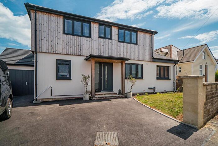 5 Bedroom House For Sale In Littlestairs Road, Shanklin, PO37