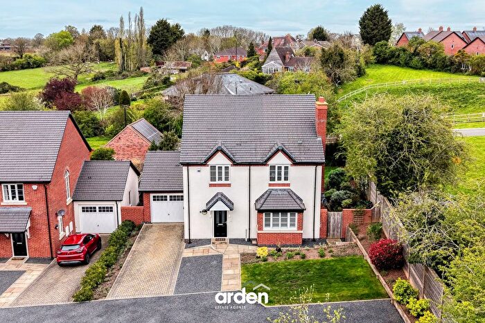 4 Bedroom Detached House For Sale In Sparrowhall Lane, Powick, WR2