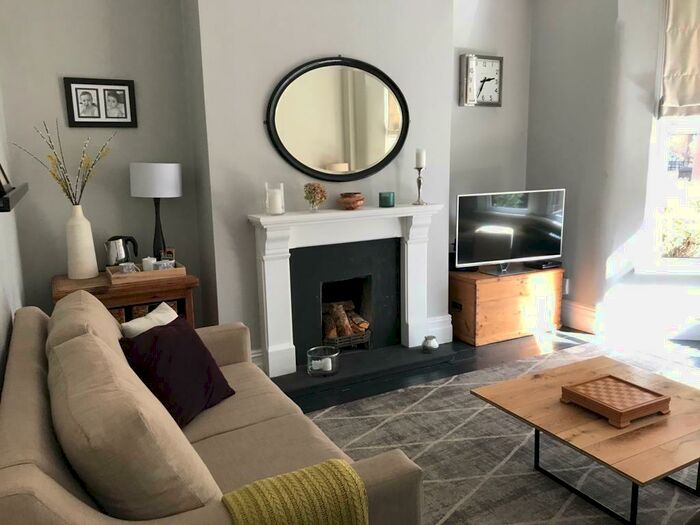 4 Bedroom House To Rent In Beechbank Road, L18