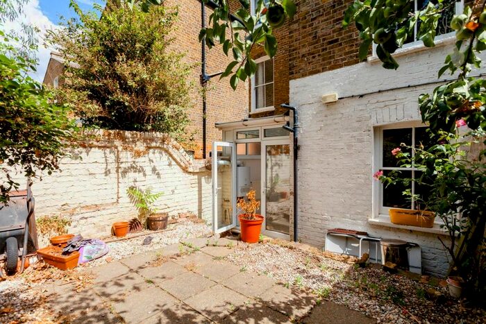 5 Bedroom Terraced House To Rent In Killowen Road, London, E9