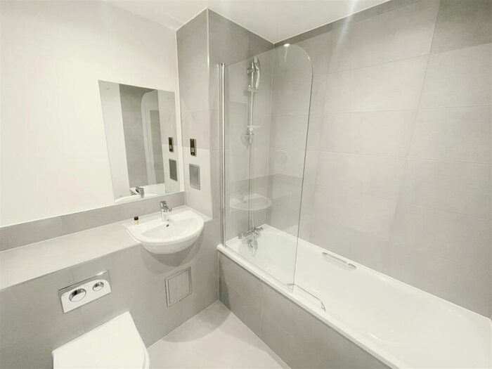1 Bedroom Apartment To Rent In Water Eaton Road, Bletchley, Milton Keynes, MK3