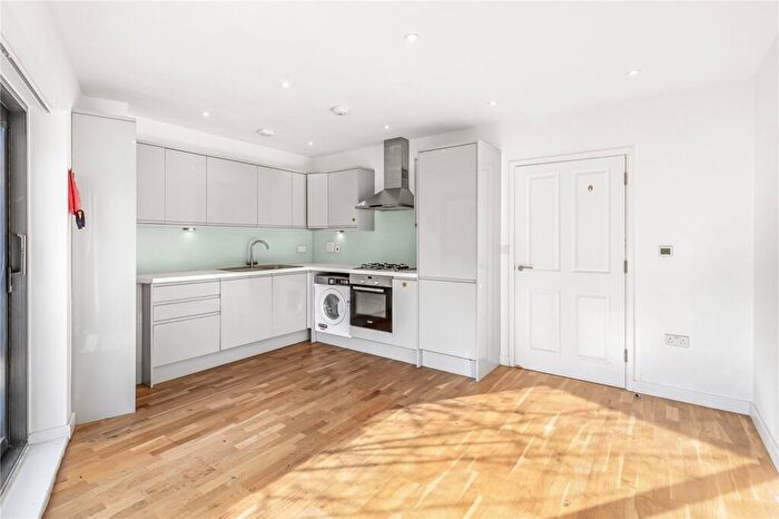 3 Bedroom House To Rent In Kneller Road, London, SE4