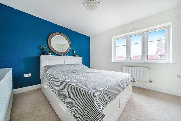 2 Bedroom End Of Terrace House For Sale In Didcot, Oxfordshire, OX11