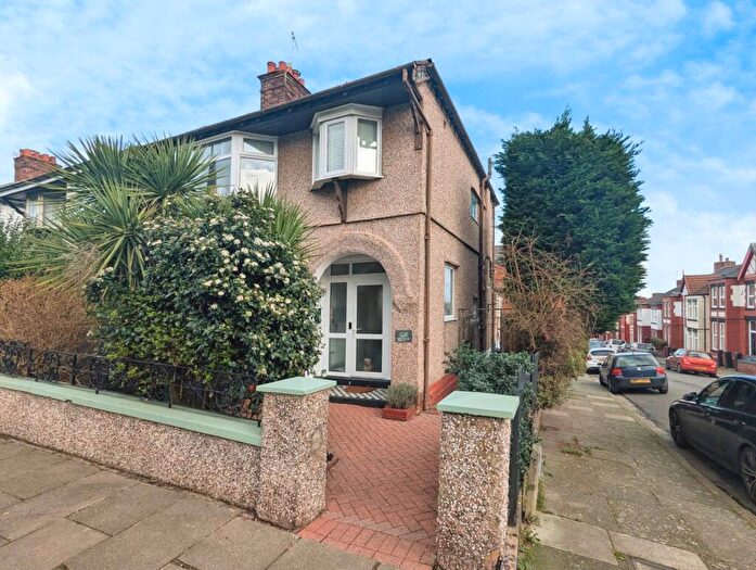 3 Bedroom Semi Detached House For Sale In Bessborough Road, Oxton, CH43