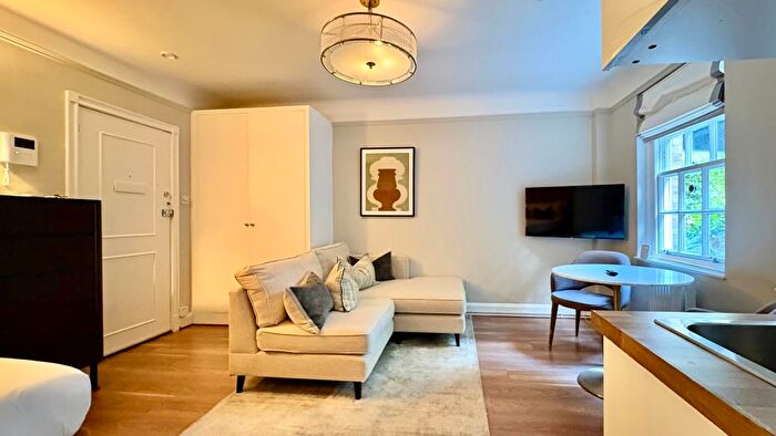 Studio To Rent In Fulham Road, London, SW3