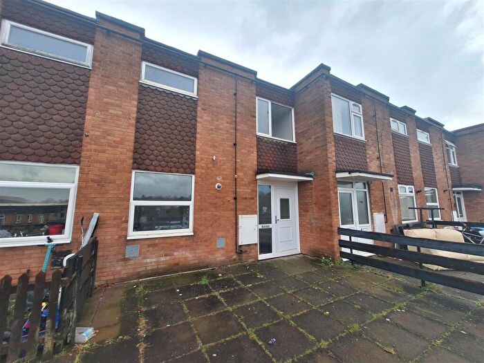 2 Bedroom Flat To Rent In Cavendish Road, RG4