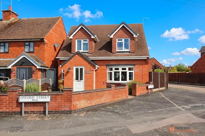 3 Bedroom Detached House For Sale In Oxford Street, Syston, LE7