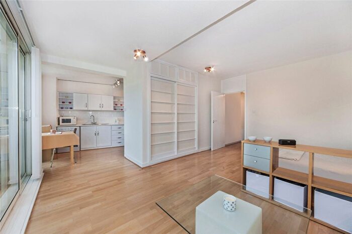 Studio For Sale In New Compton Street, Covent Garden, WC2H