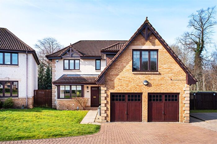5 Bedroom Detached House For Sale In Calderglen Avenue, Blantyre, Glasgow, G72