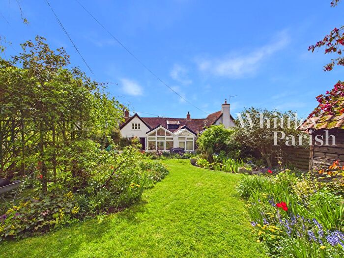 2 Bedroom Cottage For Sale In Walsham Road, Finningham, Stowmarket, IP14