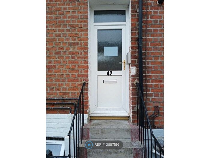1 Bedroom Flat To Rent In Waylen Street, Reading, RG1