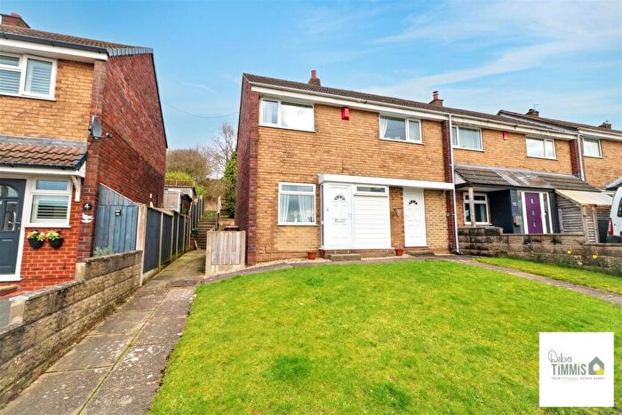 3 Bedroom Town House For Sale In Keene Close, Norton, Stoke-On-Trent, ST6