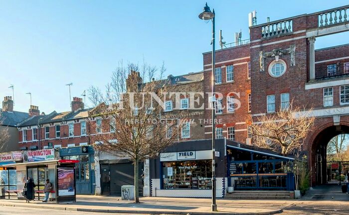 Studio To Rent In Newington Green, London, N16