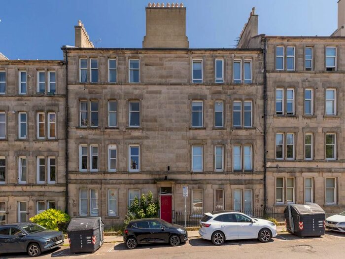 1 Bedroom Flat To Rent In Comely Bank Row, Edinburgh, EH4