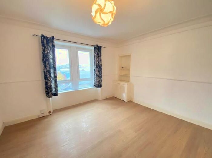 1 Bedroom Flat To Rent In Court Street, Dundee, DD3