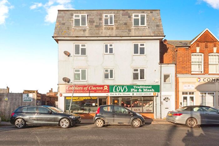 3 Bedroom Flat For Sale In Rosemary Road, Clacton-On-Sea, Essex, CO15