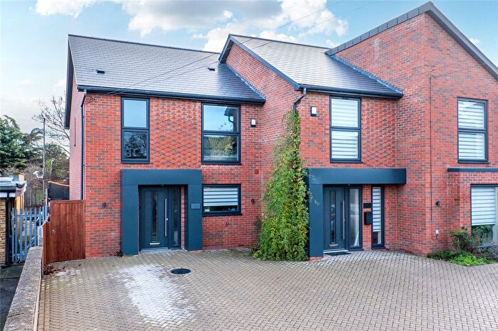 3 Bedroom Semi Detached House For Sale In Old Perry Street, Northfleet, Gravesend, Kent, DA11