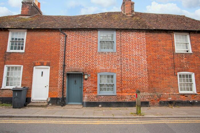 2 Bedroom Cottage To Rent In King Street, Fordwich, CT2