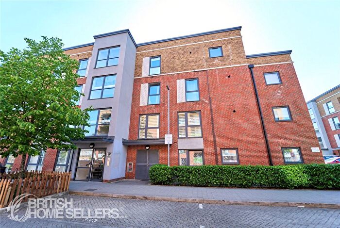 2 Bedroom Flat For Sale In Arla Place, Ruislip, HA4