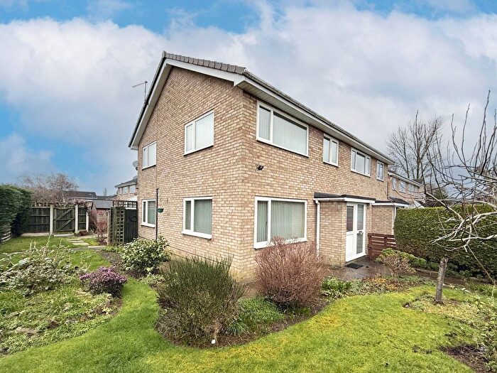 3 Bedroom Semi Detached House For Sale In The Springs, Sundorne, Shrewsbury, Shropshire, SY1