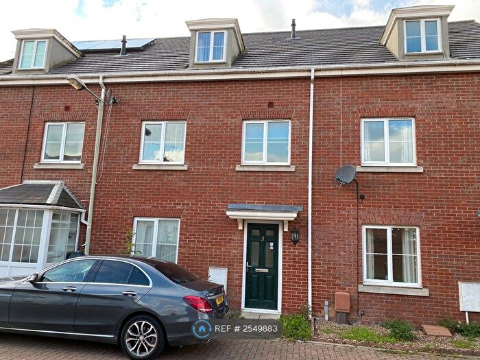 4 Bedroom Terraced House To Rent In Hemming Way, Norwich, NR3