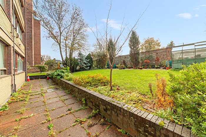 1 Bedroom Flat To Rent In Haverstock Hill, London, NW3