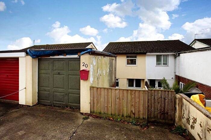 3 Bedroom Semi Detached House For Sale In Upper Longlands, Dawlish, EX7