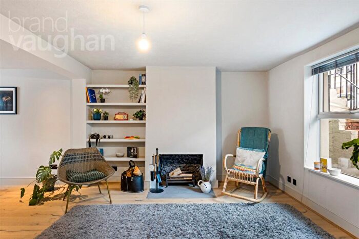3 Bedroom Terraced House For Sale In College Street, Brighton, East Sussex, BN2