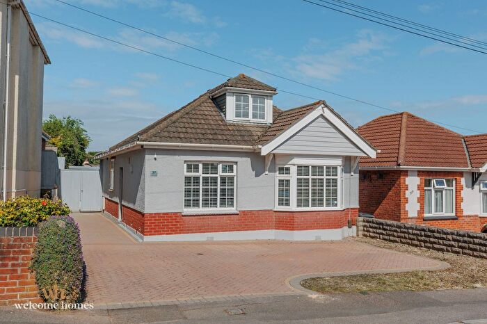 4 Bedroom Detached Bungalow For Sale In Priestley Road, Bournemouth, BH10