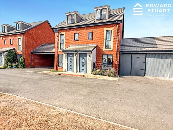 3 Bedroom Semi Detached House For Sale In Tatton Grove, Hampton Gardens, Peterborough, Cambridgeshire, PE7