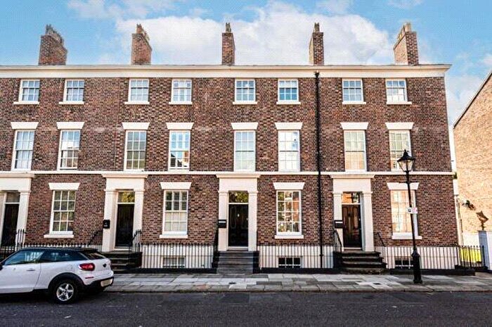 4 Bedroom Terraced House To Rent In Percy Street, Liverpool, Merseyside, L8