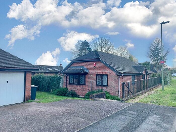 2 Bedroom Bungalow To Rent In Loader Close, Winchester, SO23