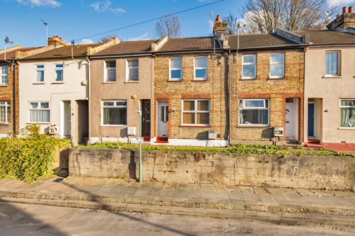 2 Bedroom Terraced House For Sale In Mount Pleasant Road, Dartford, Kent, DA1