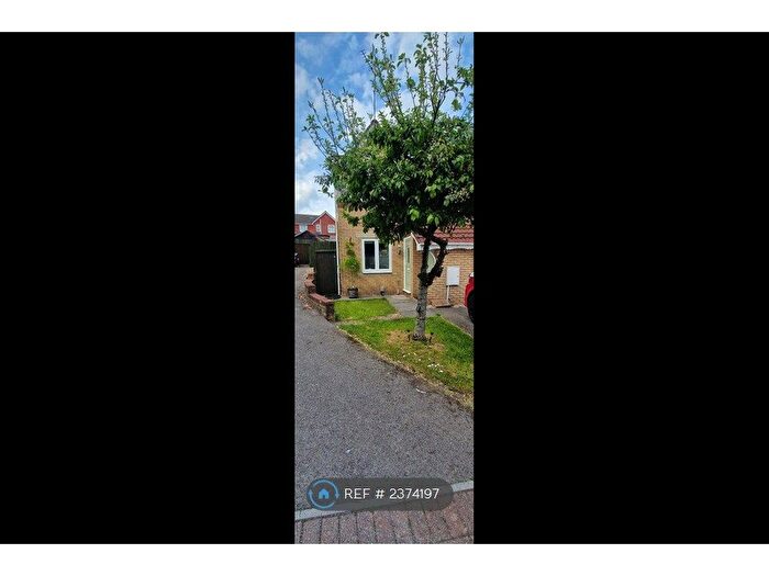 2 Bedroom End Of Terrace House To Rent In Kinsale Close, Pontprennau, Cardiff, CF23