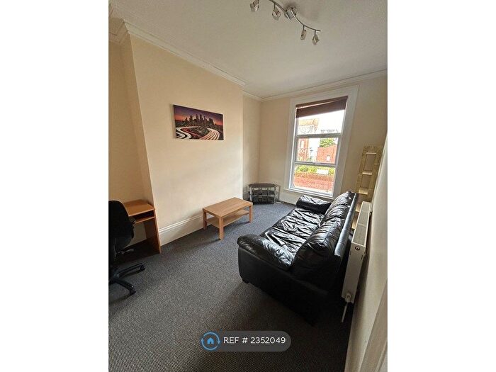 1 Bedroom Flat To Rent In Blackboy Road, Exeter, EX4