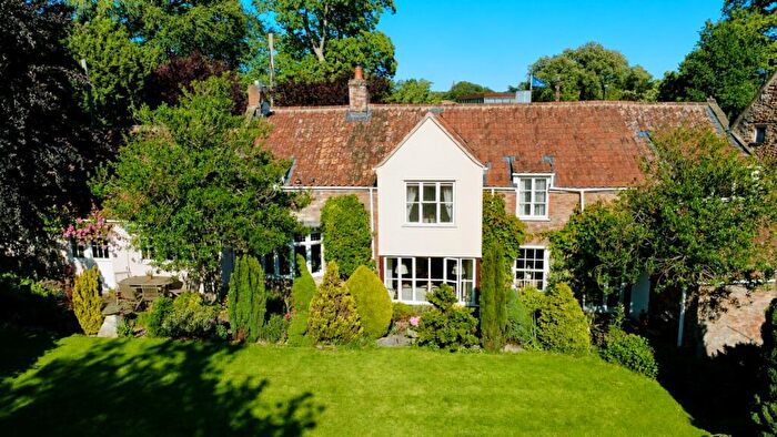 5 Bedroom Detached House For Sale In Central Wells, BA5
