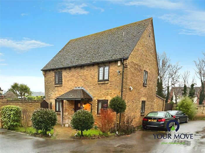 3 Bedroom Detached House For Sale In Lavender Lane, Ramsgate, Kent, CT12