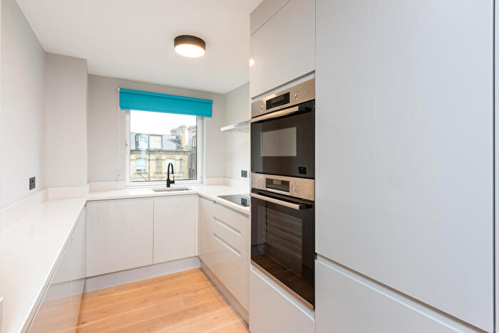 2 Bedroom Apartment To Rent In Eaton Manor, The Drive, East Sussex, BN3