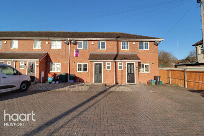 3 Bedroom Terraced House For Sale In Liswerry Road, Newport, NP19