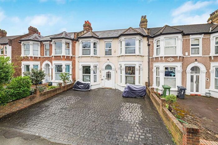 4 Bedroom Property For Sale In Springbank Road, Hither Green, SE13
