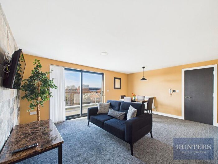 1 Bedroom Flat To Rent In Friary House, Southgate Street, GL1