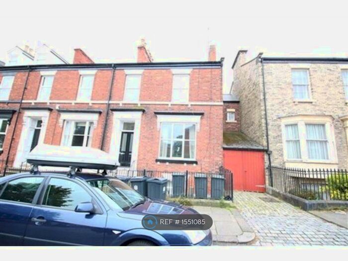 2 Bedroom Flat To Rent In Cleveland Terrace, Darlington, DL3