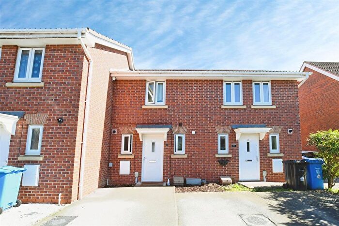 2 Bedroom Terraced House For Sale In Woodheys Park, Kingswood, Hull, HU7